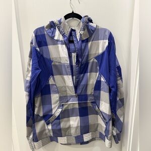 Lululemon Athletica plaid leader of the track hooded pullover jacket Sz 10